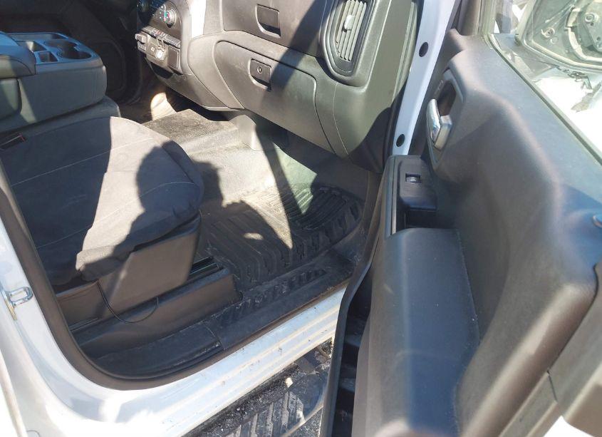 Photo 5 of 2019 Chevrolet Silverado 1500 WORK TRUCK (VIN 3GCPYAEH8KG125001)