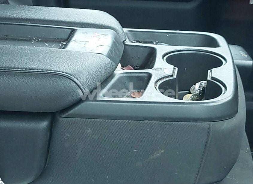 Photo 13 of 2020 Chevrolet Silverado 1500 4WD SHORT BED WT (VIN 3GCPYAEK2LG231196)