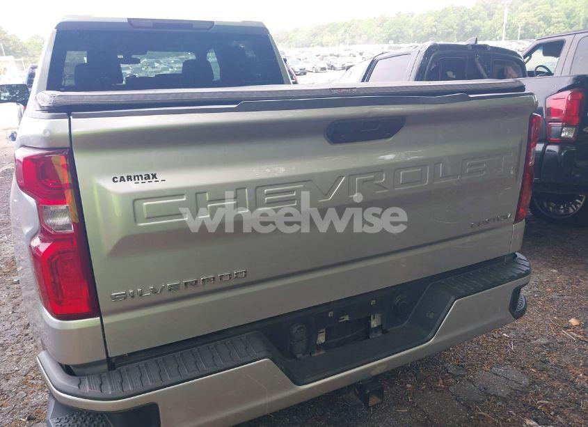 Photo 16 of 2019 Chevrolet Silverado 1500 CUSTOM (VIN 3GCPYBEH7KG216525)