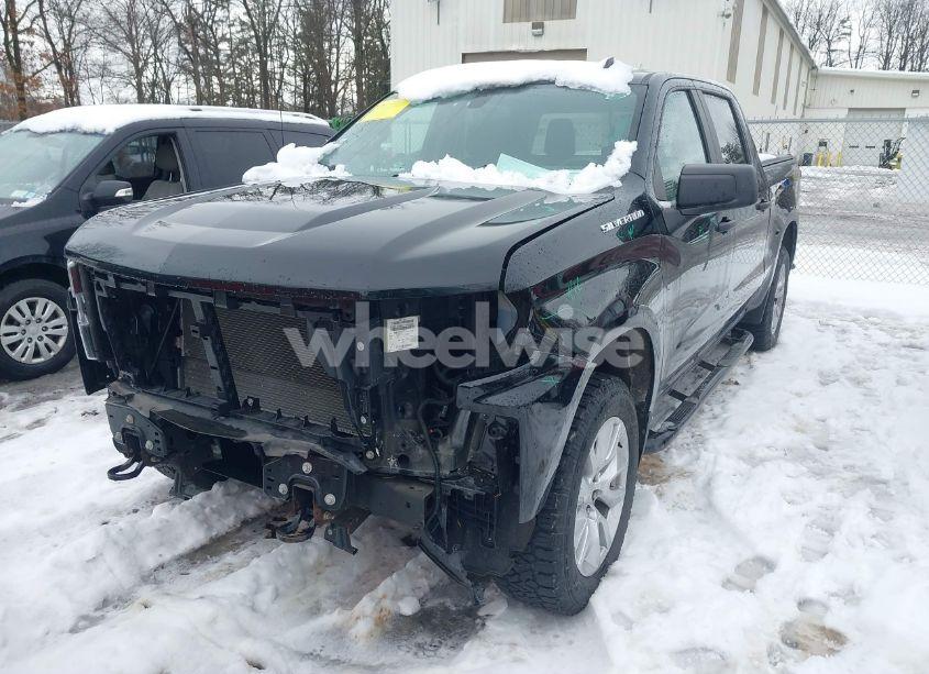 Photo 6 of 2020 Chevrolet Silverado 1500 4WD SHORT BED CUSTOM (VIN 3GCPYBEH7LG352655)