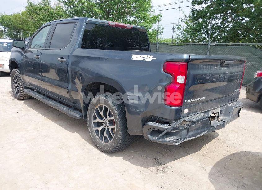 Photo 3 of 2019 Chevrolet Silverado 1500 CUSTOM (VIN 3GCPYBEH9KG238011)