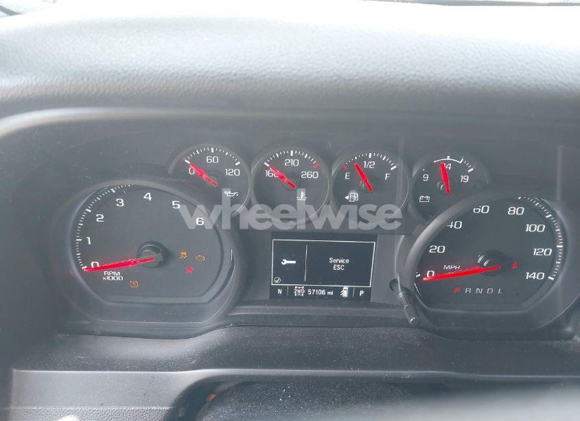 Photo 7 of 2021 Chevrolet Silverado 1500 4WD SHORT BED CUSTOM (VIN 3GCPYBEH9MG172952)