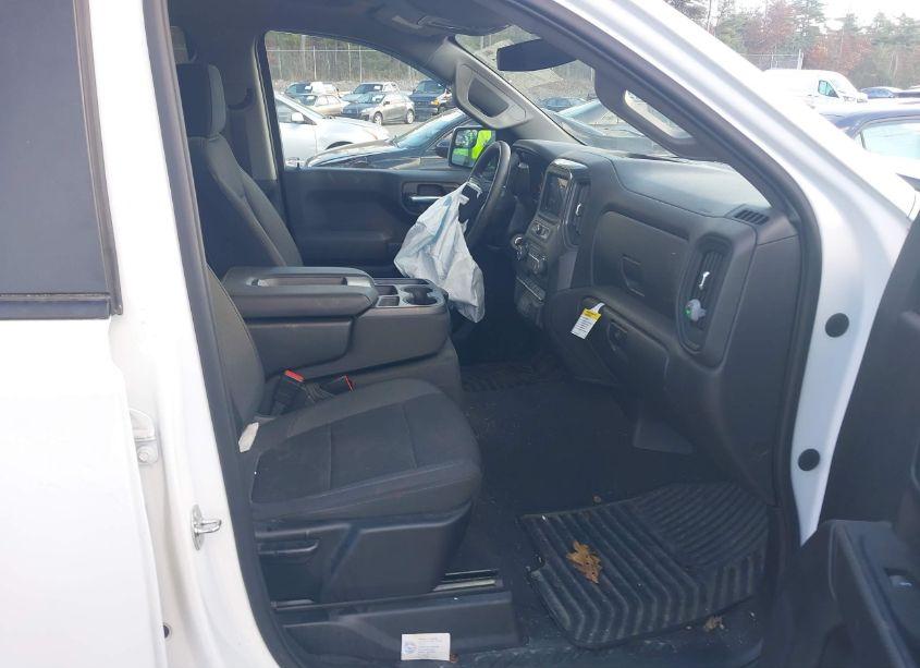 Photo 5 of 2022 Chevrolet Silverado 1500 LTD 4WD SHORT BED CUSTOM (VIN 3GCPYBEK1NG157553)