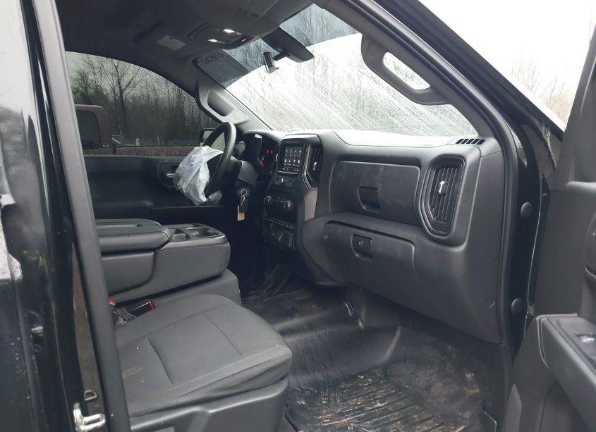 Photo 5 of 2020 Chevrolet Silverado 1500 4WD SHORT BED CUSTOM (VIN 3GCPYBEK2LG174472)