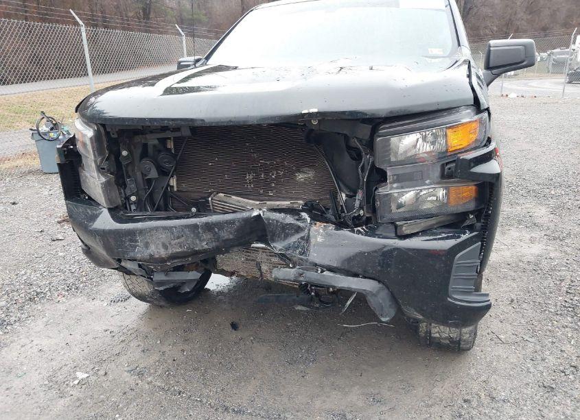 Photo 6 of 2020 Chevrolet Silverado 1500 4WD SHORT BED CUSTOM (VIN 3GCPYBEK2LG174472)