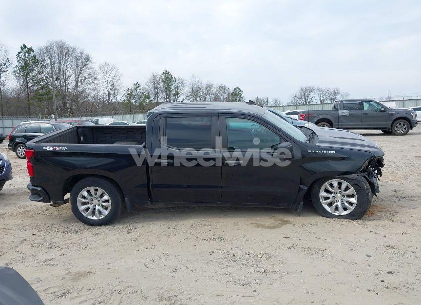 Photo 13 of 2020 Chevrolet Silverado 1500 4WD SHORT BED CUSTOM (VIN 3GCPYBEK3LG352700)