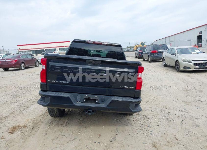 Photo 16 of 2020 Chevrolet Silverado 1500 4WD SHORT BED CUSTOM (VIN 3GCPYBEK3LG352700)