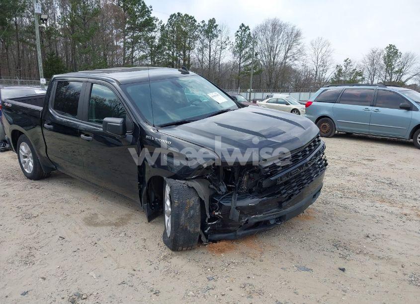 Photo 6 of 2020 Chevrolet Silverado 1500 4WD SHORT BED CUSTOM (VIN 3GCPYBEK3LG352700)