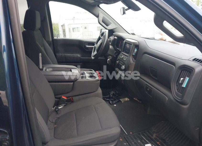 Photo 5 of 2021 Chevrolet Silverado 1500 4WD SHORT BED CUSTOM (VIN 3GCPYBEK3MG294668)