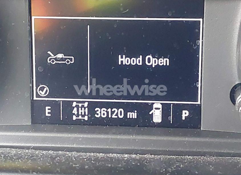 Photo 14 of 2021 Chevrolet Silverado 1500 4WD SHORT BED CUSTOM (VIN 3GCPYBEK3MG360149)