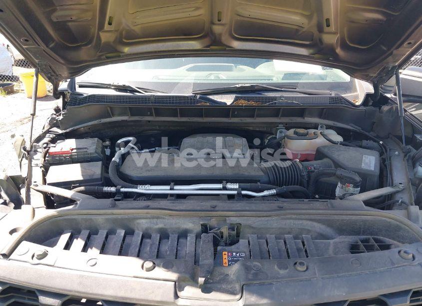 Photo 10 of 2021 Chevrolet Silverado 1500 4WD SHORT BED CUSTOM (VIN 3GCPYBEK5MG240529)