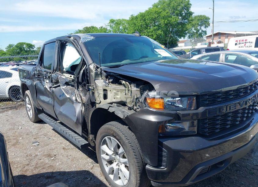 Photo 13 of 2021 Chevrolet Silverado 1500 4WD SHORT BED CUSTOM (VIN 3GCPYBEK5MG240529)