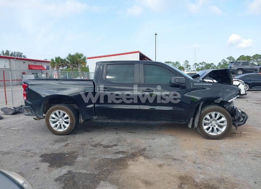 Photo 13 of 2022 Chevrolet Silverado 1500 LTD (VIN 3GCPYBEK5NG176980)