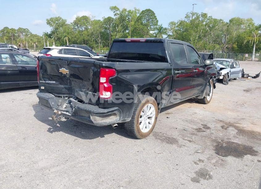 Photo 4 of 2022 Chevrolet Silverado 1500 LTD (VIN 3GCPYBEK5NG176980)