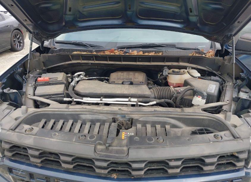 Photo 10 of 2021 Chevrolet Silverado 1500 4WD SHORT BED CUSTOM (VIN 3GCPYBEK7MG323945)