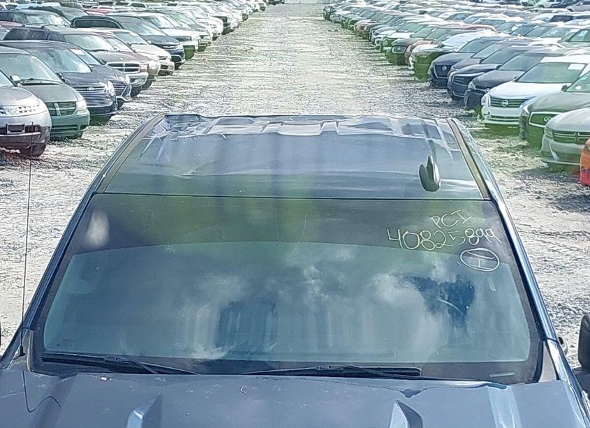 Photo 6 of 2021 Chevrolet Silverado 1500 4WD SHORT BED CUSTOM (VIN 3GCPYBEK7MG323945)