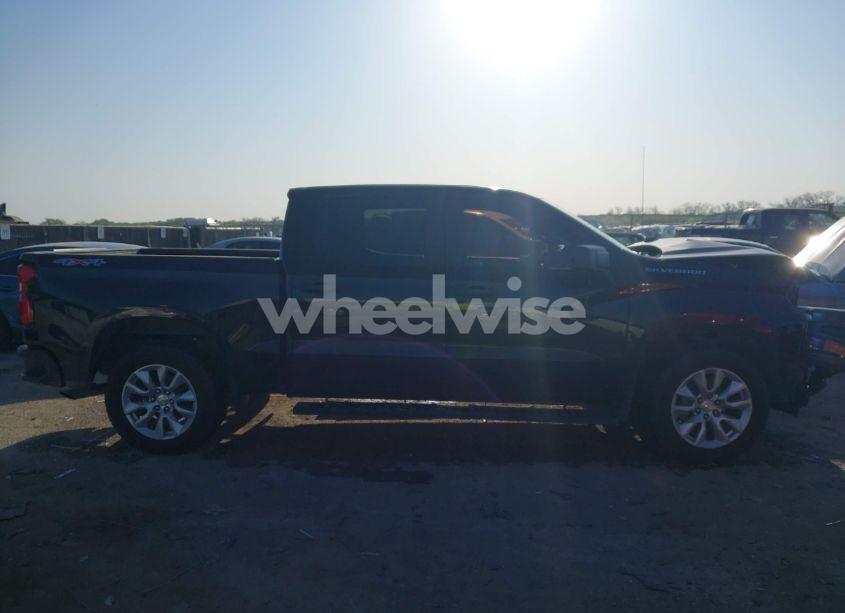 Photo 13 of 2020 Chevrolet Silverado 1500 4WD SHORT BED CUSTOM (VIN 3GCPYBEK8LG169454)