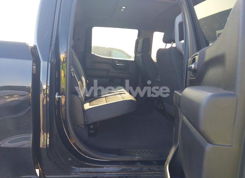 Photo 8 of 2020 Chevrolet Silverado 1500 4WD SHORT BED CUSTOM (VIN 3GCPYBEK8LG169454)