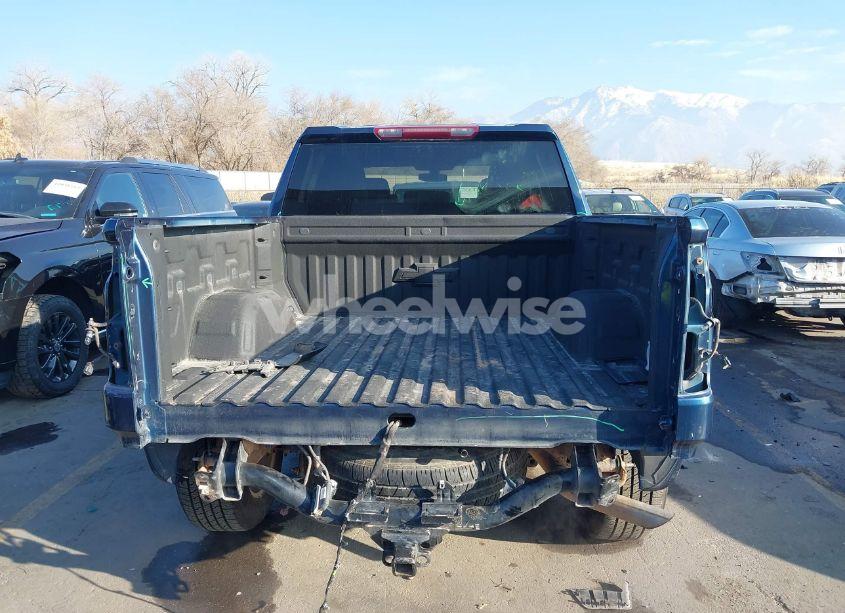 Photo 17 of 2021 Chevrolet Silverado 1500 4WD SHORT BED CUSTOM (VIN 3GCPYBEK9MG341735)