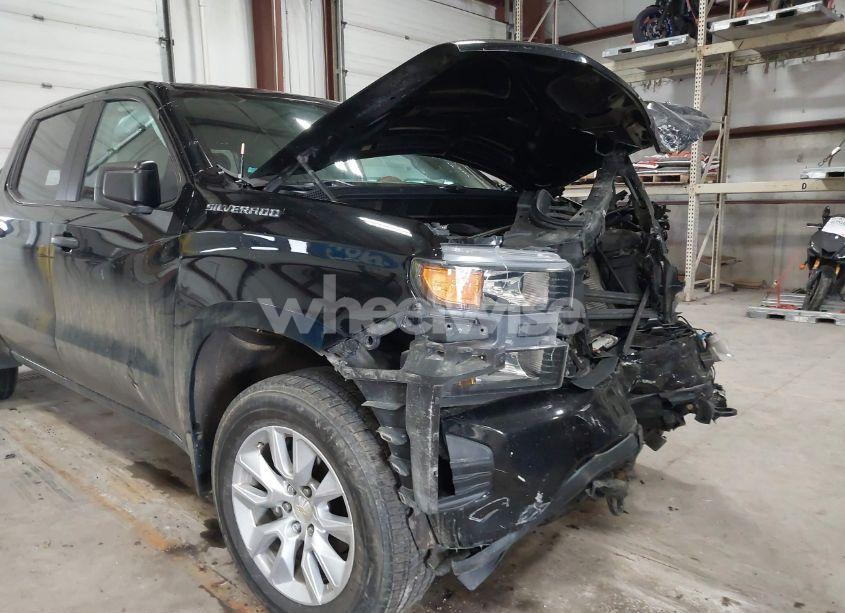 Photo 6 of 2020 Chevrolet Silverado 1500 4WD SHORT BED CUSTOM (VIN 3GCPYBEKXLG417039)