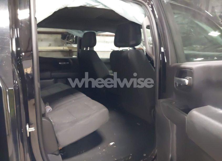 Photo 8 of 2020 Chevrolet Silverado 1500 4WD SHORT BED CUSTOM (VIN 3GCPYBEKXLG417039)