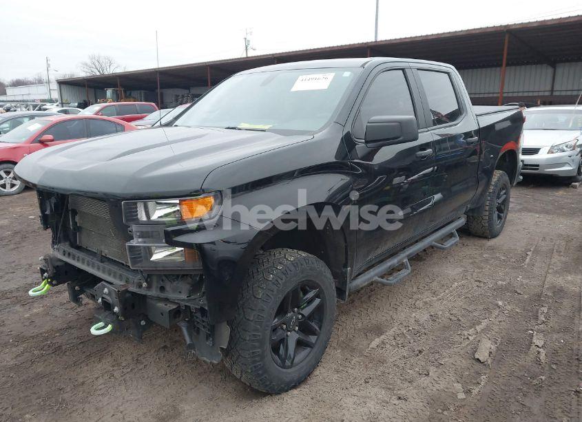 Photo 2 of 2020 Chevrolet Silverado 1500 4WD SHORT BED CUSTOM TRAIL BOSS (VIN 3GCPYCEF1LG189019)