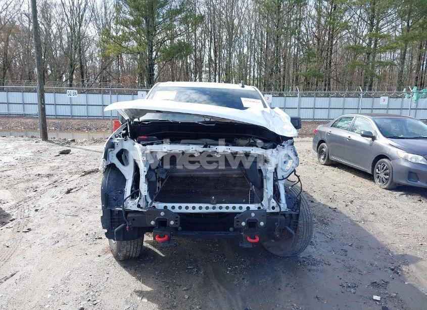 Photo 13 of 2021 Chevrolet Silverado 1500 4WD SHORT BED CUSTOM TRAIL BOSS (VIN 3GCPYCEF5MG400692)