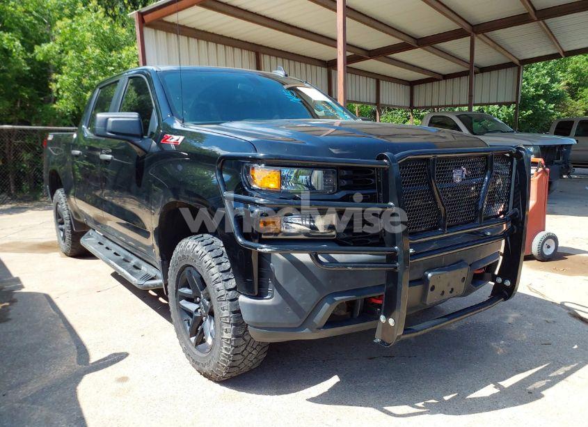2019 Chevrolet Silverado 1500 CUSTOM TRAIL BOSS (VIN 3GCPYCEF7KG110838) main photo