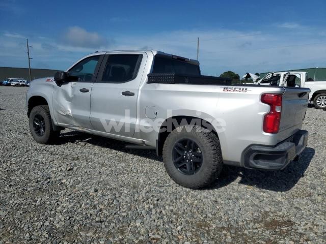 Photo 2 of 2020 CHEVROLET SILVERADO K1500 TRAIL BOSS CUSTOM (VIN 3GCPYCEF7LG172063)