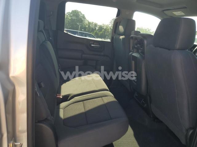 Photo 3 of 2020 CHEVROLET SILVERADO K1500 TRAIL BOSS CUSTOM (VIN 3GCPYCEF7LG172063)