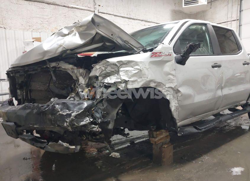 Photo 6 of 2020 Chevrolet Silverado 1500 4WD SHORT BED CUSTOM TRAIL BOSS (VIN 3GCPYCEF7LG255928)