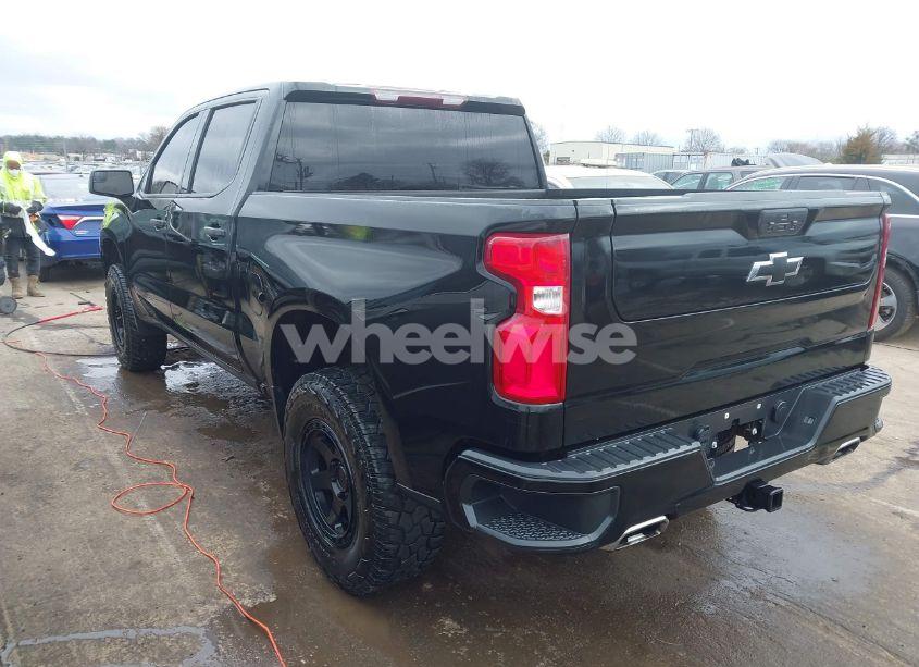 Photo 3 of 2021 Chevrolet Silverado 1500 4WD SHORT BED CUSTOM TRAIL BOSS (VIN 3GCPYCEF8MG344926)