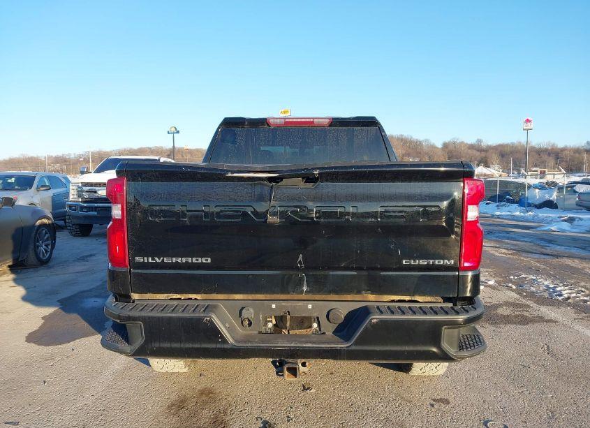 Photo 17 of 2019 Chevrolet Silverado 1500 CUSTOM TRAIL BOSS (VIN 3GCPYCEH7KG121386)