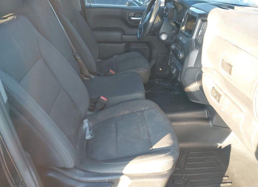 Photo 5 of 2019 Chevrolet Silverado 1500 CUSTOM TRAIL BOSS (VIN 3GCPYCEH7KG121386)