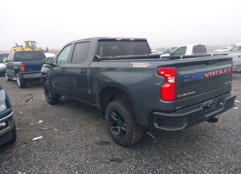 Photo 3 of 2021 Chevrolet Silverado 1500 4WD SHORT BED CUSTOM TRAIL BOSS (VIN 3GCPYCEH7MG105868)