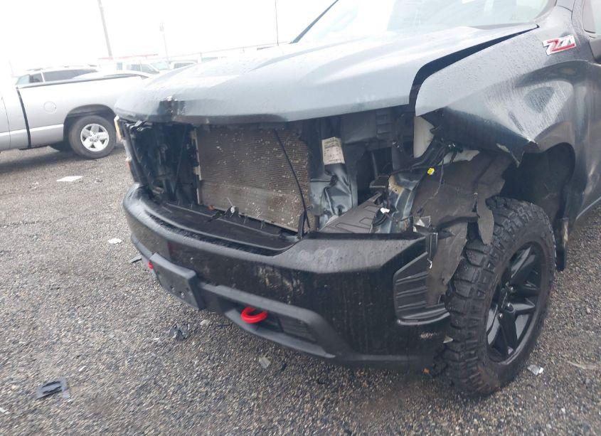 Photo 6 of 2021 Chevrolet Silverado 1500 4WD SHORT BED CUSTOM TRAIL BOSS (VIN 3GCPYCEH7MG105868)