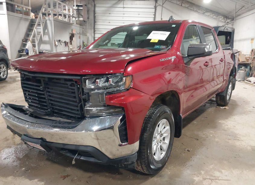 Photo 2 of 2020 Chevrolet Silverado 1500 4WD SHORT BED LT (VIN 3GCPYDEK0LG277174)