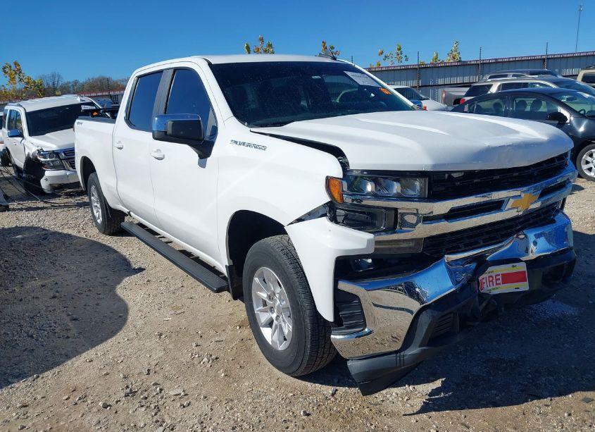 2019 Chevrolet Silverado 1500 LT (VIN 3GCPYDEK2KG271102) main photo