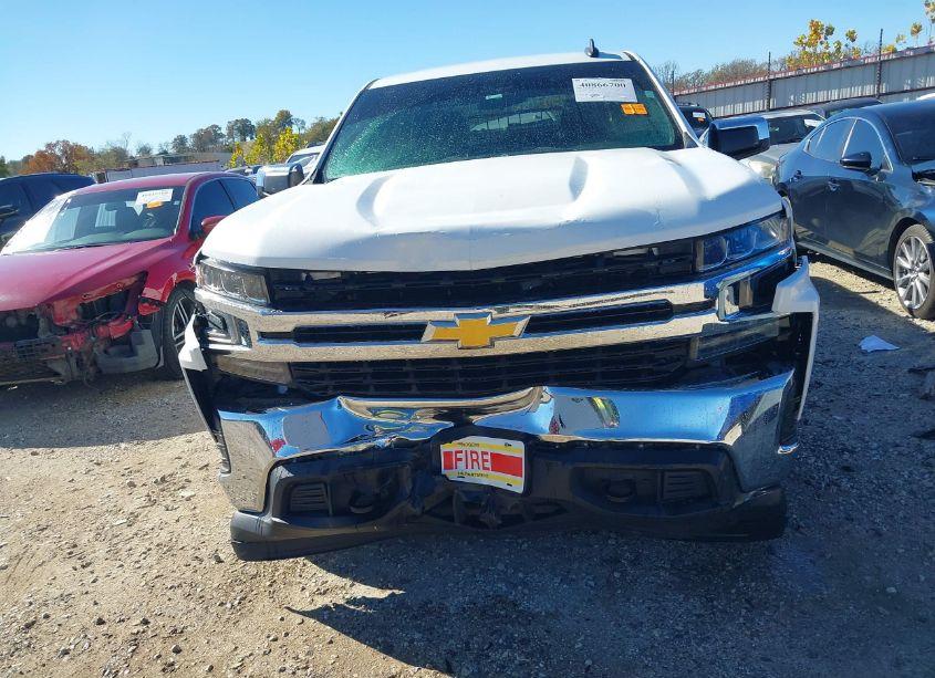 Photo 12 of 2019 Chevrolet Silverado 1500 LT (VIN 3GCPYDEK2KG271102)