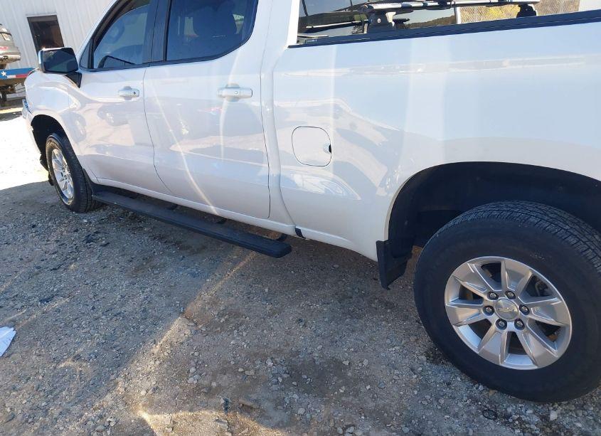 Photo 14 of 2019 Chevrolet Silverado 1500 LT (VIN 3GCPYDEK2KG271102)