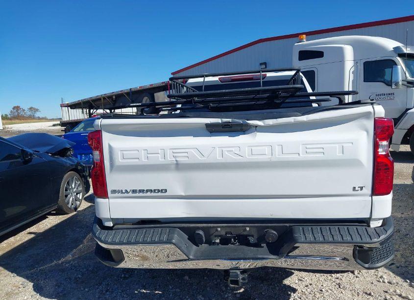 Photo 16 of 2019 Chevrolet Silverado 1500 LT (VIN 3GCPYDEK2KG271102)