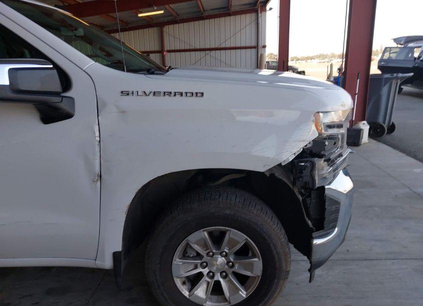 Photo 18 of 2019 Chevrolet Silverado 1500 LT (VIN 3GCPYDEK3KG293142)