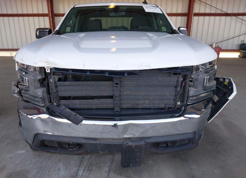 Photo 6 of 2019 Chevrolet Silverado 1500 LT (VIN 3GCPYDEK3KG293142)