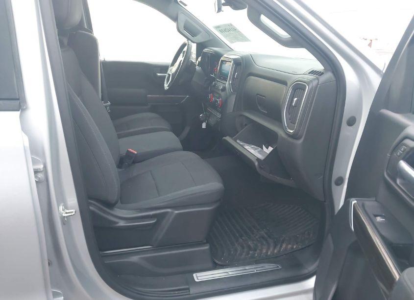 Photo 5 of 2020 Chevrolet Silverado 1500 4WD SHORT BED LT (VIN 3GCPYDEK5LG348854)