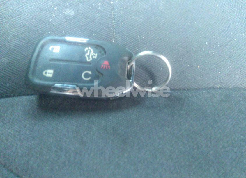 Photo 11 of 2020 Chevrolet Silverado 1500 4WD SHORT BED RST (VIN 3GCPYEEK2LG288246)