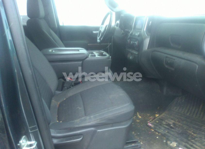 Photo 5 of 2020 Chevrolet Silverado 1500 4WD SHORT BED RST (VIN 3GCPYEEK2LG288246)