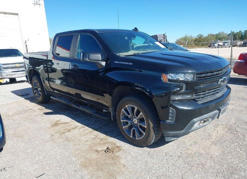 2020 Chevrolet Silverado 1500 4WD SHORT BED RST (VIN 3GCPYEEK5LG132590) main photo