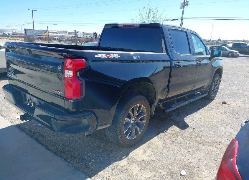 Photo 4 of 2020 Chevrolet Silverado 1500 4WD SHORT BED RST (VIN 3GCPYEEK5LG132590)