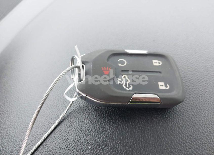 Photo 11 of 2019 Chevrolet Silverado 1500 RST (VIN 3GCPYEEK7KG136798)