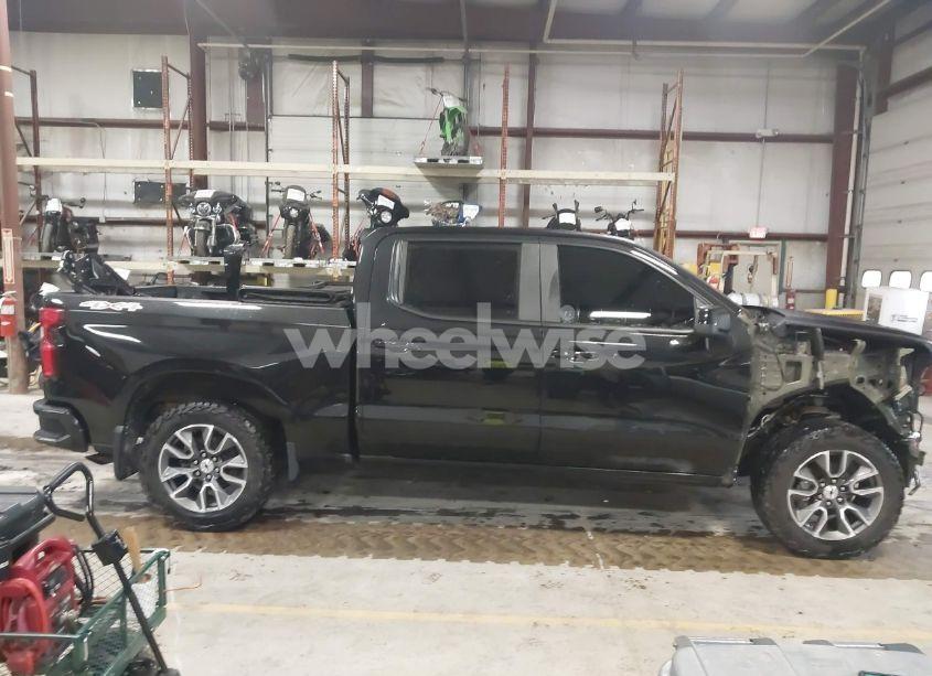 Photo 14 of 2021 Chevrolet Silverado 1500 4WD SHORT BED RST (VIN 3GCPYEEK9MG279819)